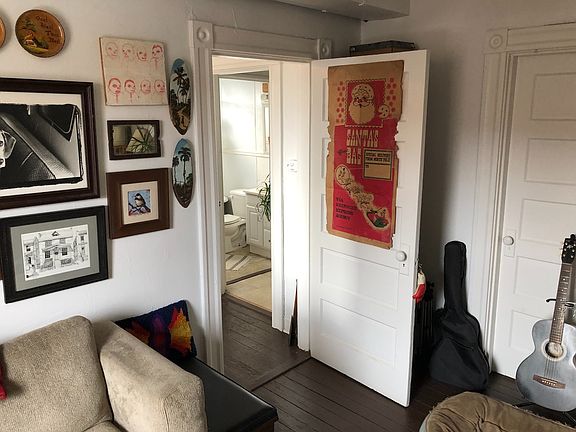 5th image of 22 S Plum St Floor 2