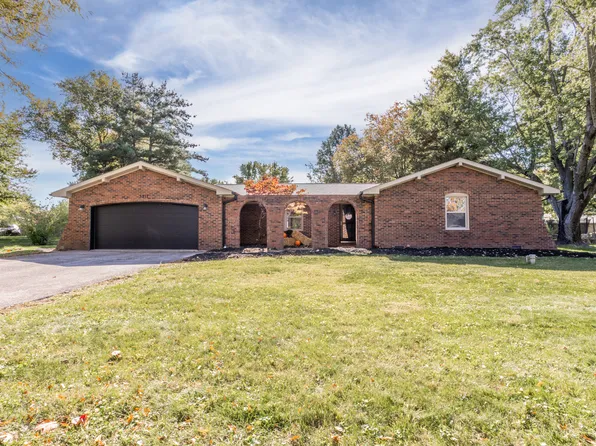 5317 Liz Ln, Anderson, IN 46017
