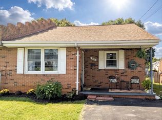 353 Ritenour St, Front Royal, VA 22630