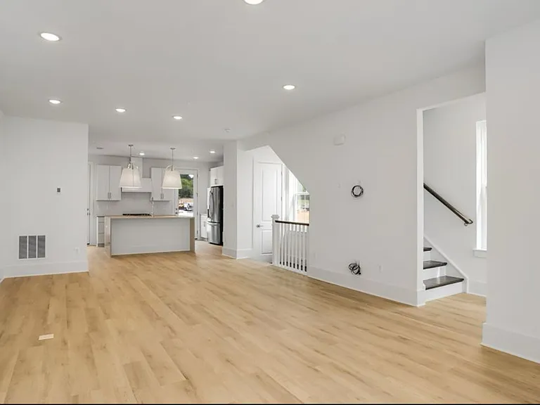 707 Iron Forge Rd — Photo 14