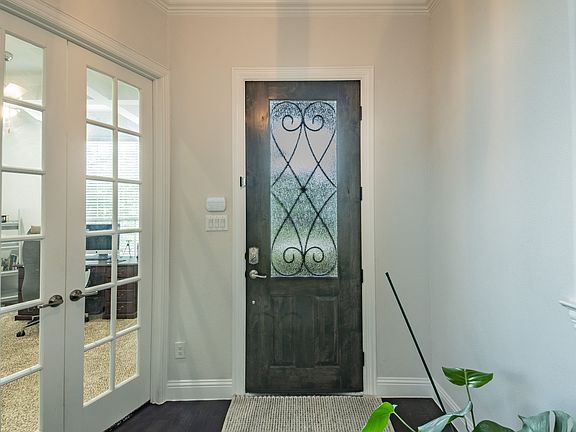 2nd image of 1008 Natalie Ct