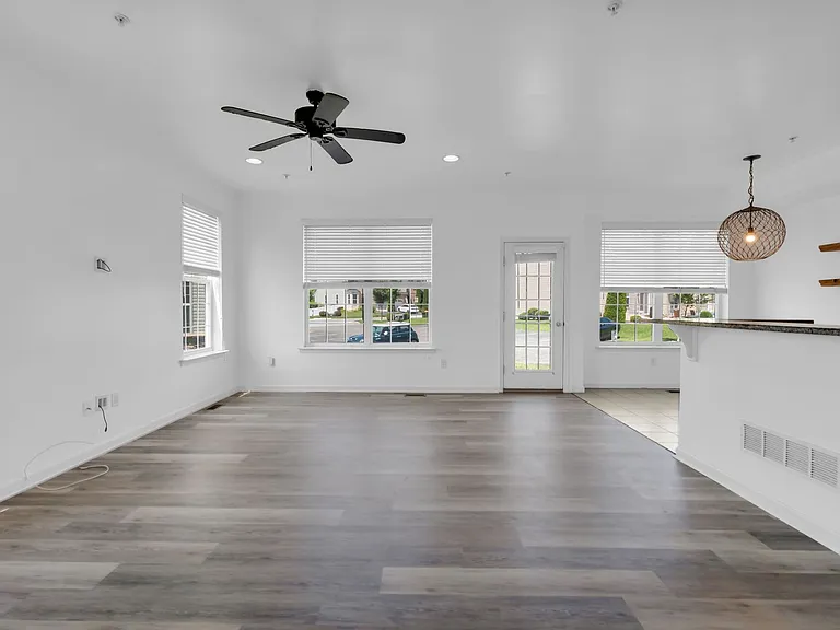 245 Snapdragon Way — Photo 14