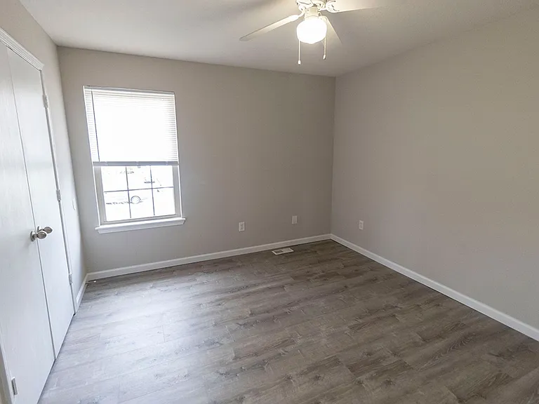 5305-5307 Currituck Ln — Photo 53