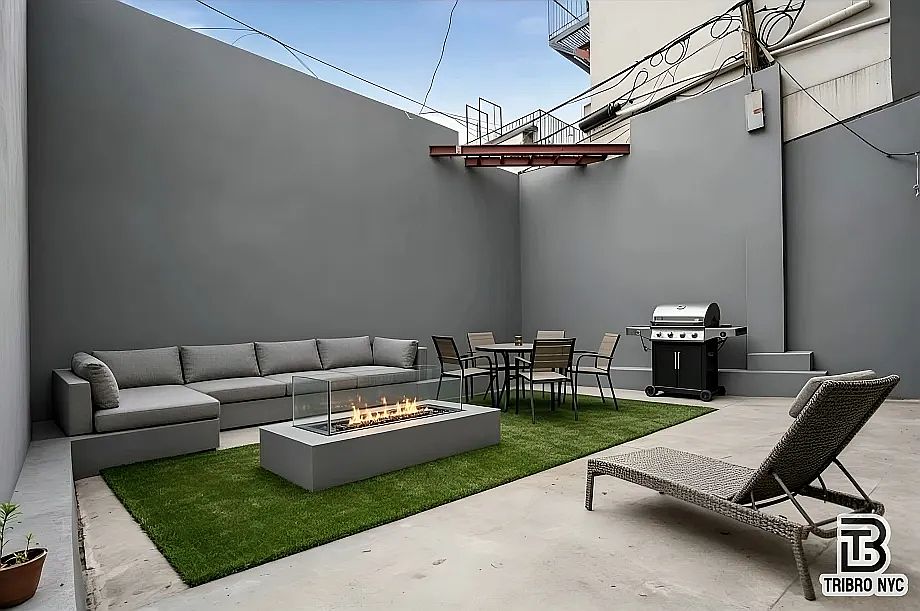 1st image of 86 Manhattan Ave #1D