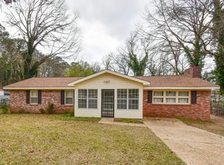 2 Overhill Rd, Tuscaloosa, AL 35405