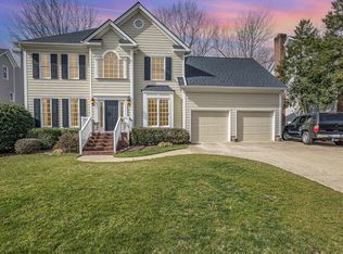 8905 Windjammer Dr, Raleigh, NC 27615