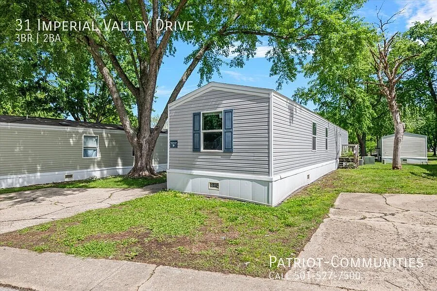 31 Imperial Valley Drive — Photo 2