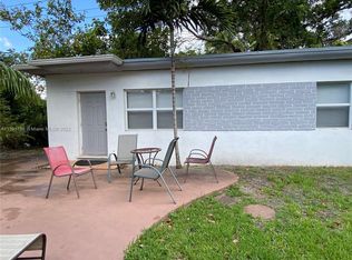 910 NE 81st St, Miami, FL 33138