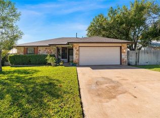 2108 Meadow Brook Dr, Round Rock, TX 78664