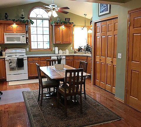 Remodeled eat in kitchen.