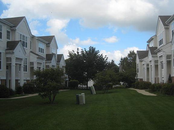 4th image of 3021 Concord Ln