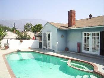 5th image of 10733 Floralita Ave