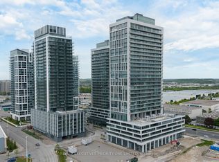 8960 Jane St #2020, Vaughan, ON L4K 2M9