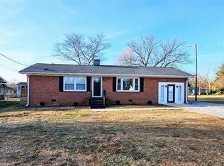 4321 Reidsville Rd, Winston Salem, NC 27101