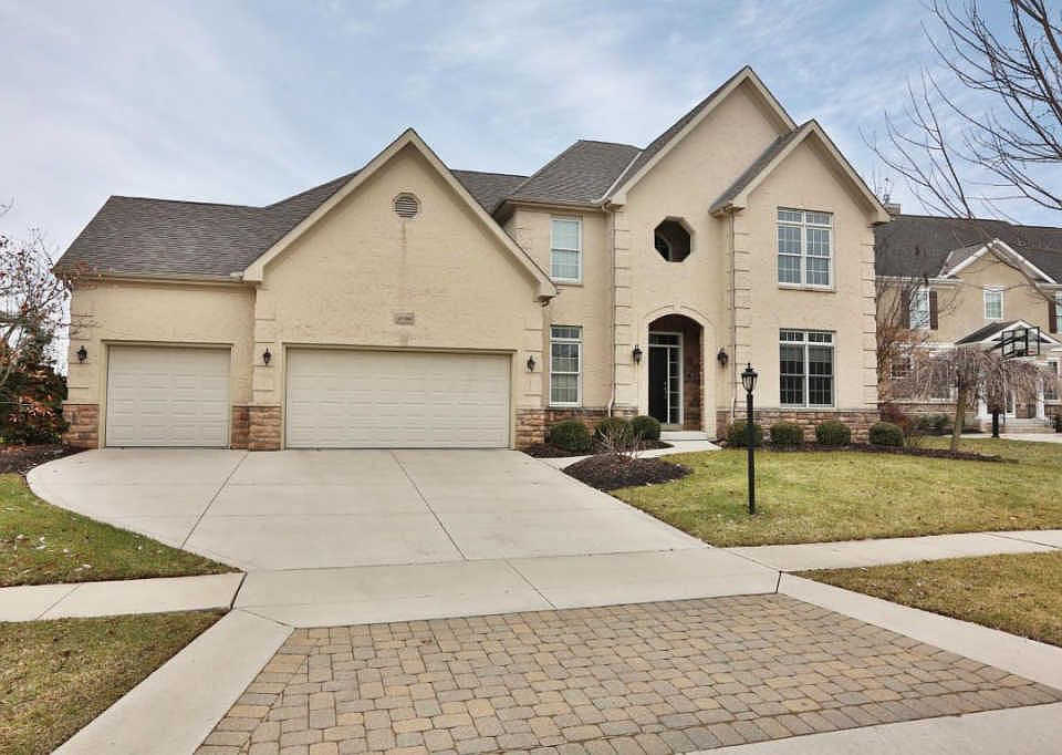 1st image of 4590 Hickory Rock Dr