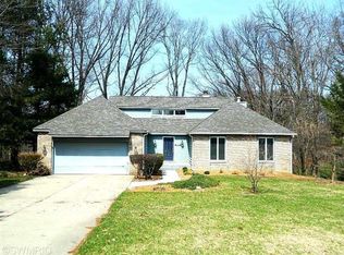 139 Country Club Blvd, Plainwell, MI 49080