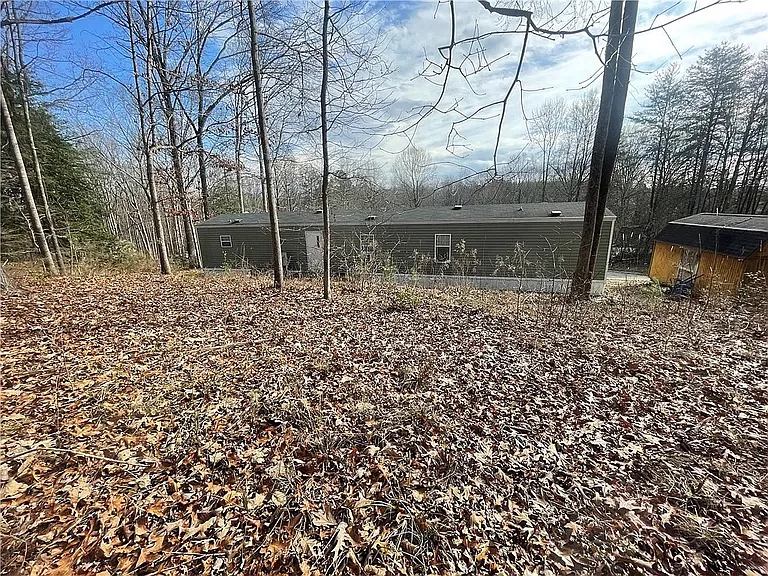 115 Oak Knoll Dr — Photo 5