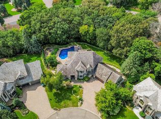 13819 Grothe Cir, Apple Valley, MN 55124