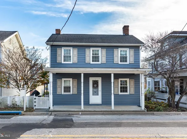307 Main St, New Windsor, MD 21776