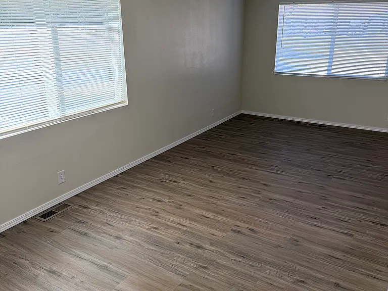 3844 Fisher Rd NE — Photo 7