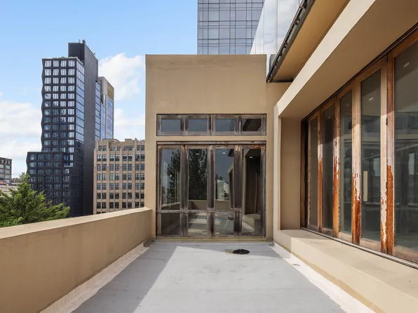 145 6th Avenue image 3 of 19