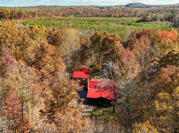 92 Mount Laurel Rd, Pikeville, TN 37367