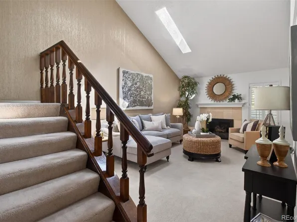 2558 S Vaughn Way #D, Aurora, CO 80014