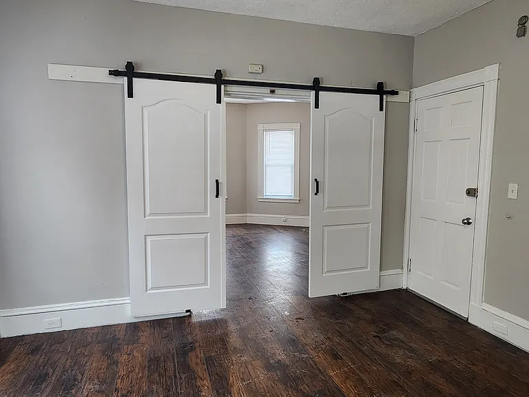 72 Stanton St #2 — Photo 9