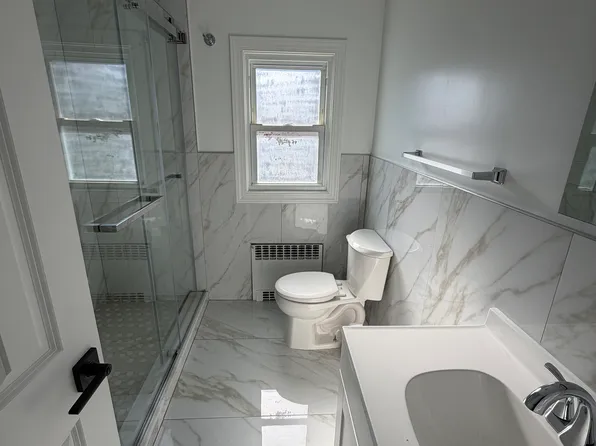 (undisclosed Address), Staten Island, NY 10305