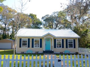 937 N Pine St, Deland, FL 32724