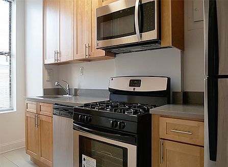 1st image of 24 W 111th St APT 4C