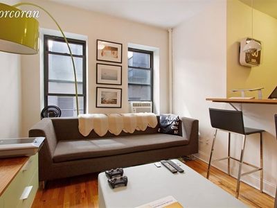 321 E 12th St APT 5, New York, NY, 10003