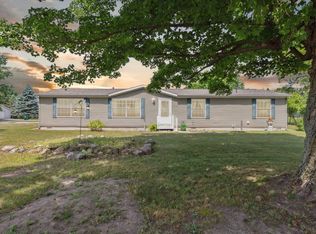 710 Oak St, Luther, MI 49656