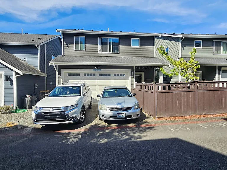 2444 Seringa Ave — Photo 15