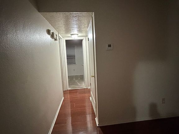 4th image of 705 W Calle Sur St