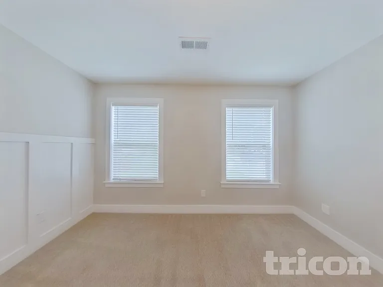 7536 Fire Tree Ln — Photo 12