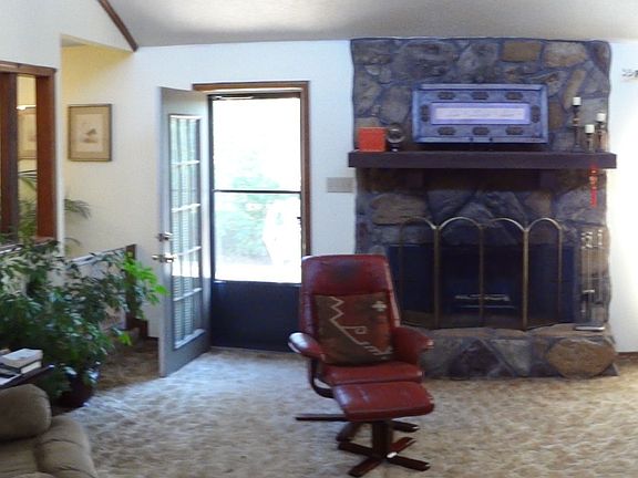 4th image of 107 Big Sky Dr