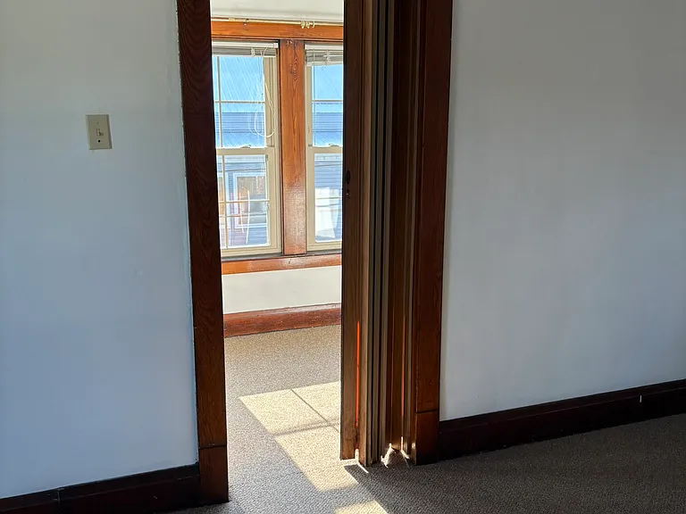 800 Lincoln Ave N #2 — Photo 7