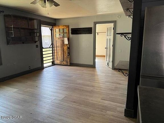 5th image of 1819 Olive St