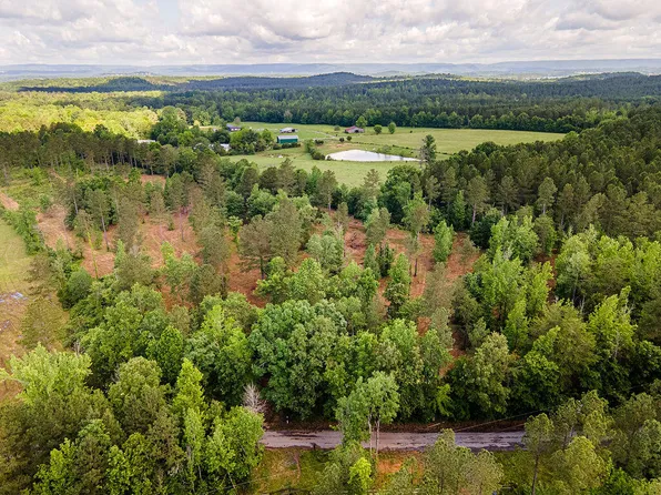 902 Johns Rd, Decatur, TN 37322