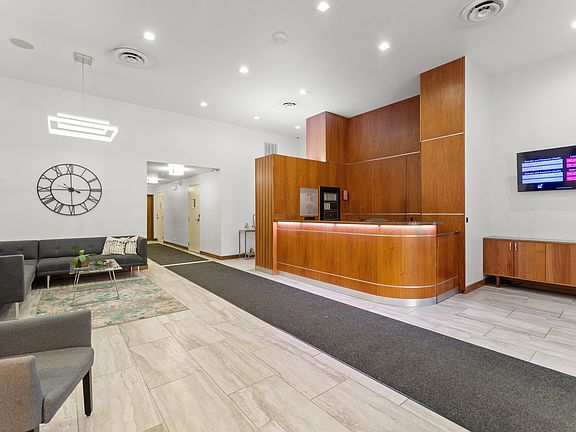 2nd image of 6325 N Sheridan Rd APT 1906