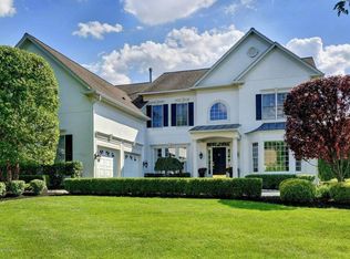 3 Lily Ct, Holmdel, NJ 07733