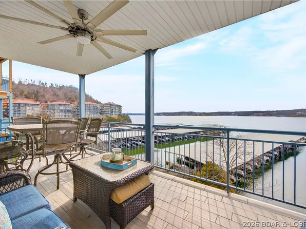 310 W Palisades Dr #1A, Lake Ozark, MO 65049