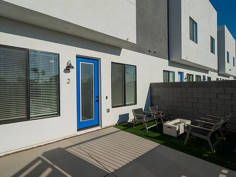 Enjoy Entertaining in Your Private Patio