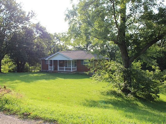2nd image of 4027 Sussex Dr