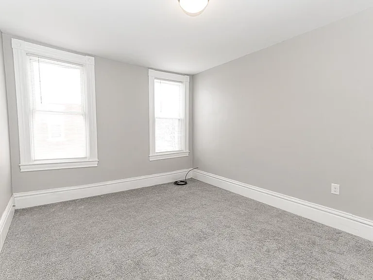 1425 Rutherford Ave — Photo 13