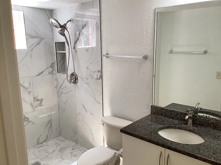 150 SW Peacock Blvd — Photo 5