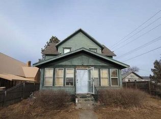 304 3rd St, Reeder, ND 58649