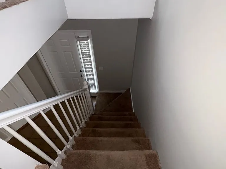 165 N Springview Dr — Photo 28