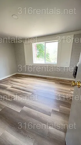 Floor plan E7